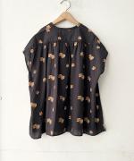 カットジャガード(パンジー)　フレンチブラウス