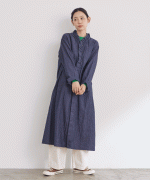 よこ糸グレーデニム&高密度ピケ　フリル衿ワンピース