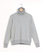 トロワフライス　タートルネック
