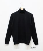 トロワフライス　タートルネック