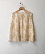 MARBLE PATTERN SLEEVELESS PULLOVER