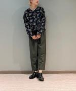 ストレッチポリエステル・マットタイプライター 細身シルエットパンツ