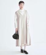 コットンサテン　タック衿ブラウス