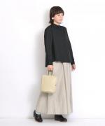 コットンサテン　タック衿ブラウス