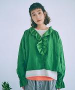 ソリトリネン③　フリルブラウス