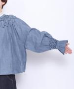 スモッキングコットンリネン　2wayブラウス