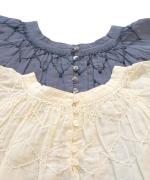 スモッキングコットンリネン　2wayブラウス