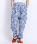 花柄プリント　パンツ