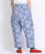 花柄プリント　パンツ