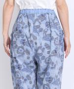 花柄プリント　パンツ