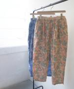 花柄プリント　パンツ