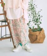花柄プリント　パンツ