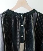 マルチストライプ　ブラウス　