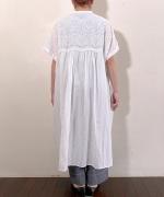 カットワーク刺繍 ワンピース