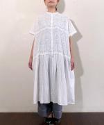 カットワーク刺繍 ワンピース