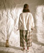 40リネンレース　ブラウス