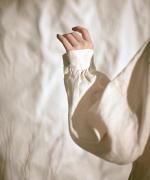 40リネンレース　ブラウス