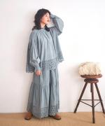 カットワークレース　ブラウス