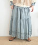 カットワークレース　スカート