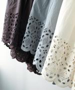 カットワークレース　スカート