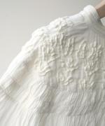 ハンド刺繍コットンモス　プルオーバー