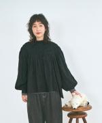 ハンド刺繍コットンモス　プルオーバー