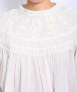 ハンド刺繍コットンモス　プルオーバー