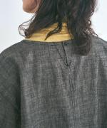 5ozコットンリネンスラブデニム　ベスト付プルオーバー