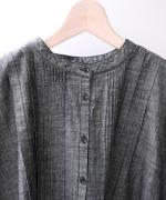 5ozコットンリネンスラブデニム　ベスト付プルオーバー