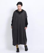 太畝コーデュロイ　ワンピース