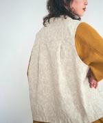 花柄ジャガード　ベスト