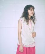 コットンリネンシアークロス　2wayフリルベスト