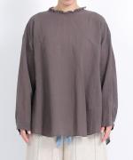 コットンリネンシアークロス　フリルプルオーバー