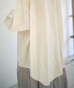 コットンリネンシアークロス　フリルプルオーバー