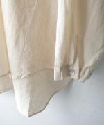 コットンリネンシアークロス　フリルプルオーバー