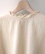 コットンリネンシアークロス　フリルプルオーバー