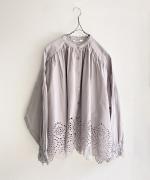 カットワークレース　ブラウス