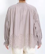 カットワークレース　ブラウス