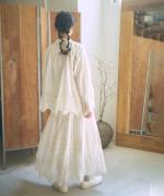 カットワークレース　スカート