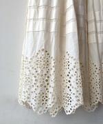 カットワークレース　スカート