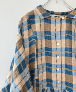 格子織り先染めチェック　ブラウス