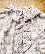 シャーリングチェック　フリルブラウス