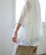 カディコットン　ブラウス