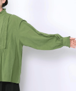 ふわふわコットン　タックフリルブラウス