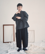 ふわふわコットン　タックフリルブラウス