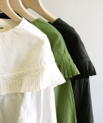 ふわふわコットン　フリルフードプルオーバー