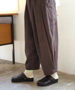 ソフト細コーデュロイ　コクーンパンツ