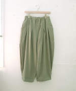 ソフト細コーデュロイ　コクーンパンツ