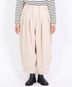 ソフト細コーデュロイ　コクーンパンツ