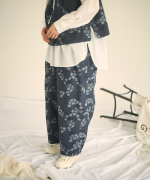 幾何学ジャガード　パンツ